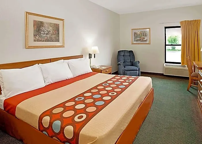 Super 8 By Wyndham Il Отель Хэмпшир